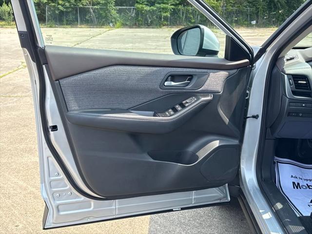 used 2023 Nissan Rogue car, priced at $26,999