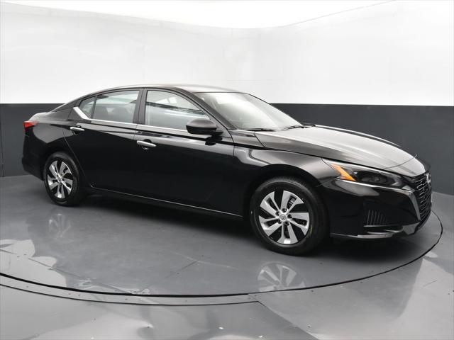 new 2025 Nissan Altima car, priced at $25,889