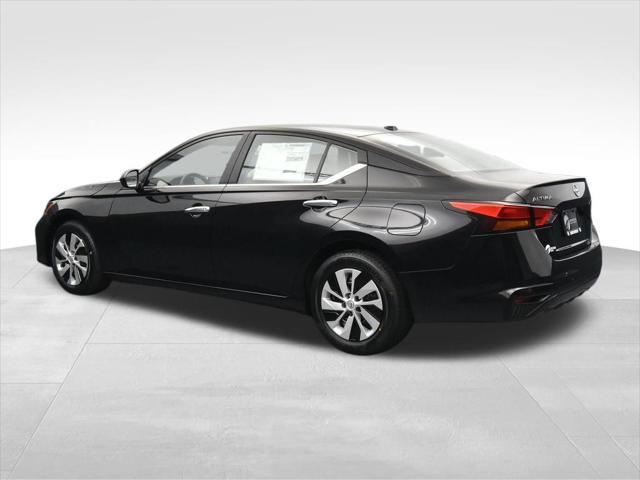 new 2025 Nissan Altima car, priced at $25,101