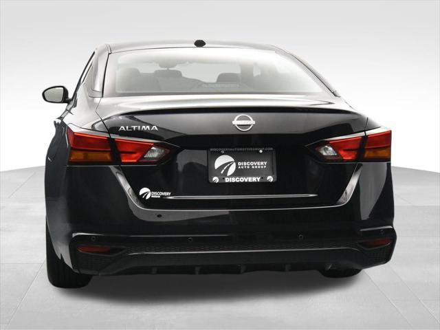 new 2025 Nissan Altima car, priced at $25,101