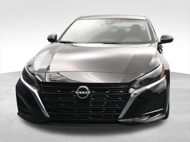 new 2025 Nissan Altima car, priced at $25,101