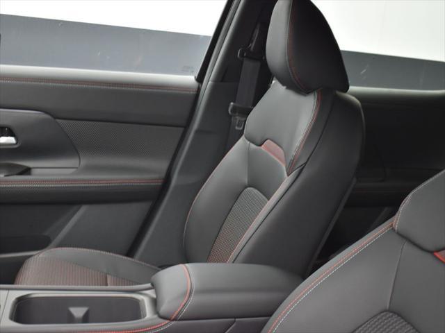 new 2025 Nissan Kicks car, priced at $26,156