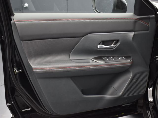 new 2025 Nissan Kicks car, priced at $25,995