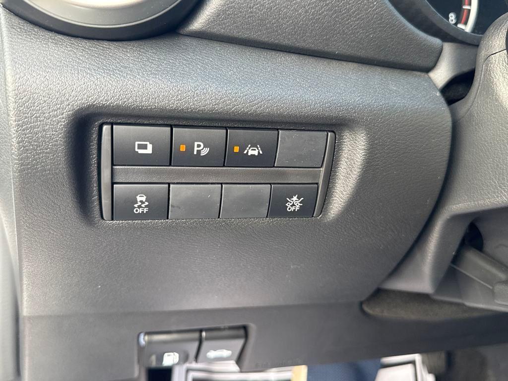 new 2025 Nissan Versa car, priced at $19,008