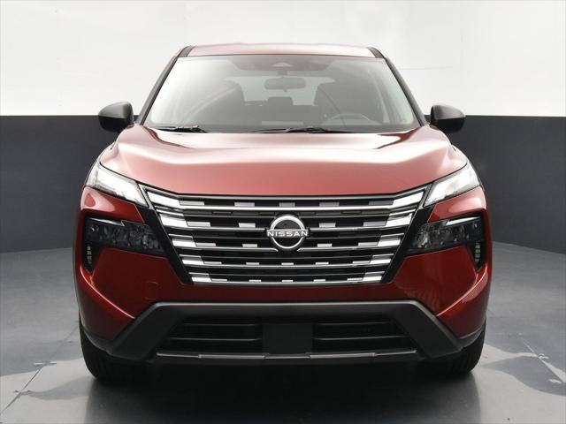 new 2025 Nissan Rogue car, priced at $27,999