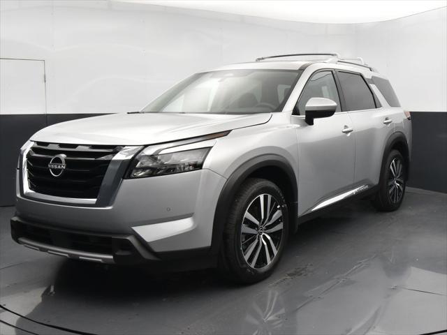 new 2025 Nissan Pathfinder car, priced at $44,999