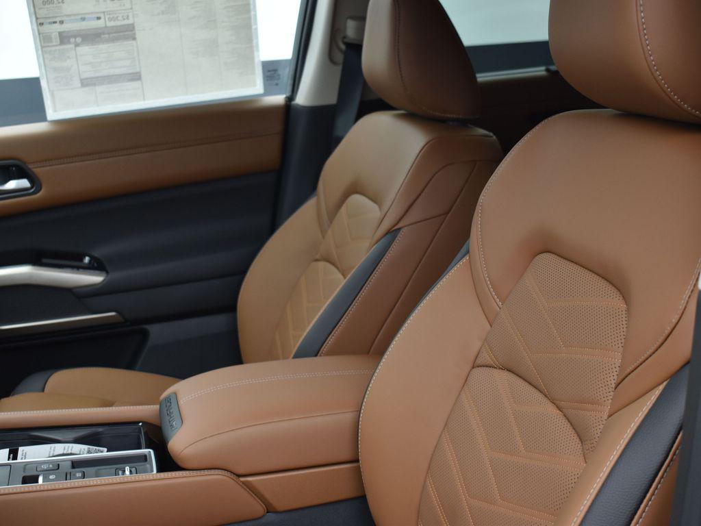 new 2025 Nissan Pathfinder car, priced at $42,997