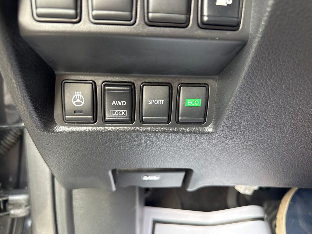 used 2020 Nissan Rogue car, priced at $20,282