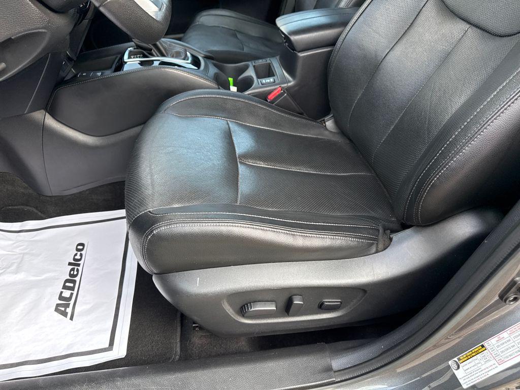 used 2020 Nissan Rogue car, priced at $20,282