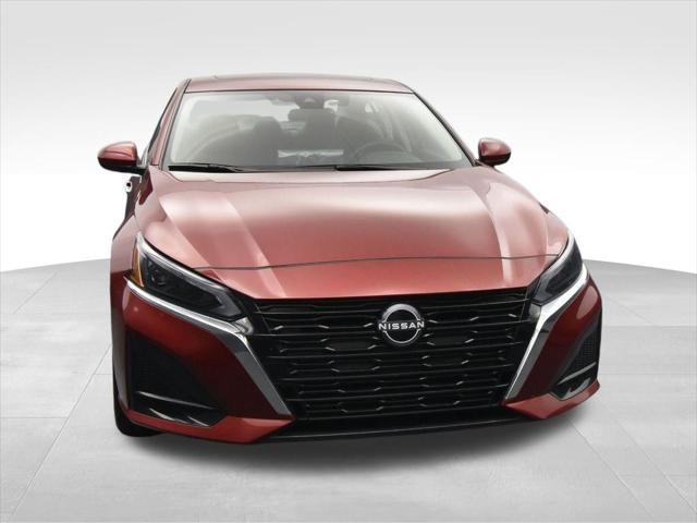new 2025 Nissan Altima car, priced at $27,531