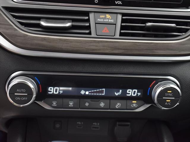 new 2025 Nissan Altima car, priced at $27,497