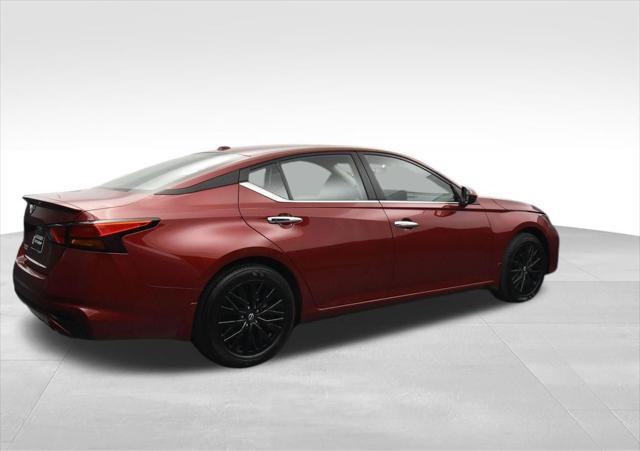 new 2025 Nissan Altima car, priced at $27,531