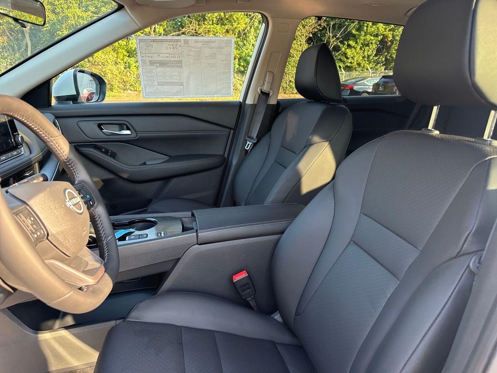 new 2026 Nissan Rogue car, priced at $30,960