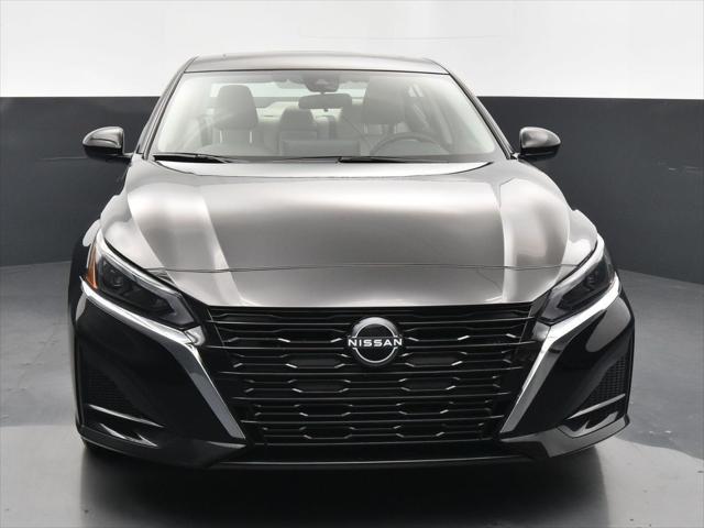 new 2025 Nissan Altima car, priced at $26,997