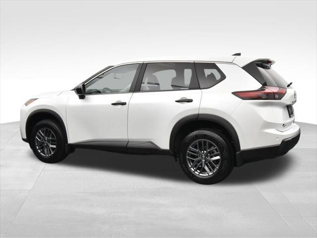 new 2025 Nissan Rogue car, priced at $29,652