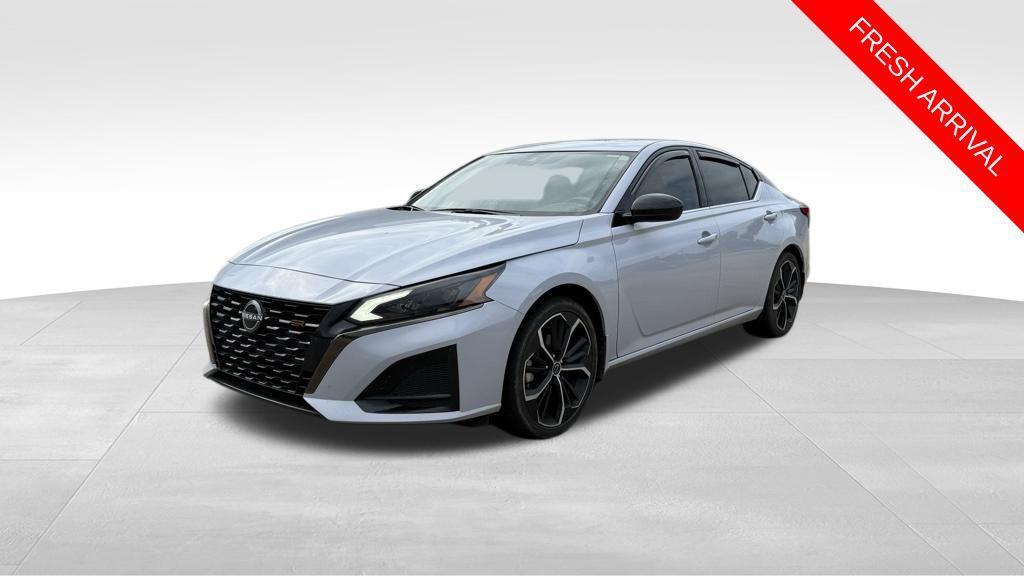 used 2023 Nissan Altima car, priced at $24,389