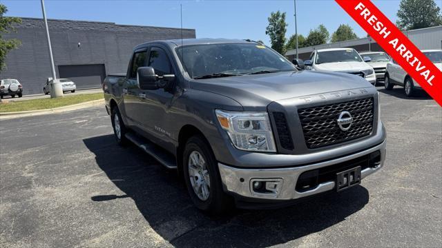 used 2019 Nissan Titan car