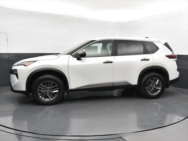 new 2025 Nissan Rogue car, priced at $27,995