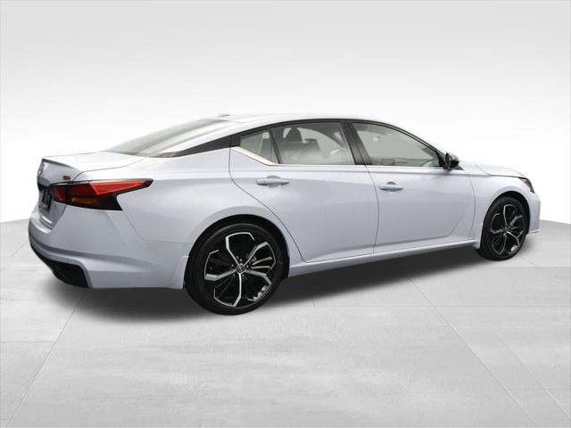 new 2025 Nissan Altima car, priced at $28,224