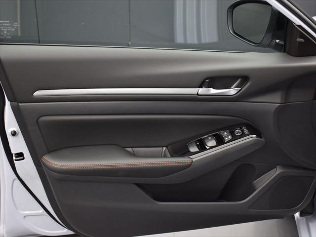 new 2025 Nissan Altima car, priced at $27,997