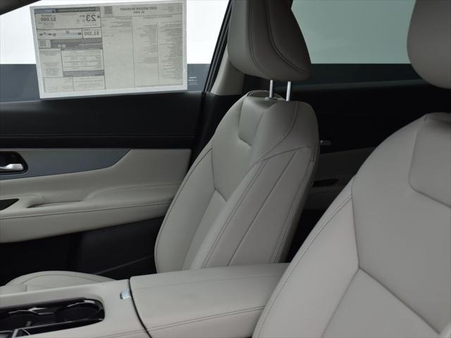 new 2025 Nissan Murano car, priced at $46,192