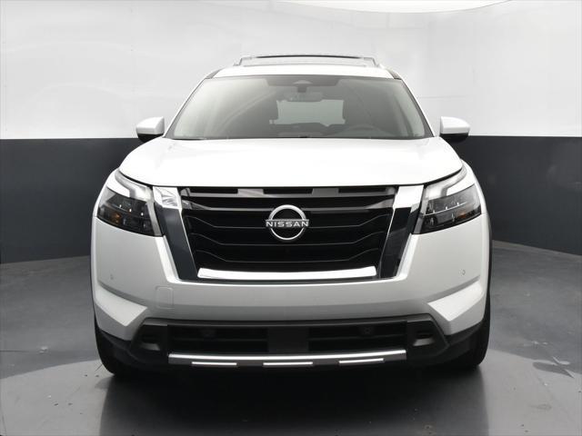 new 2025 Nissan Pathfinder car, priced at $42,497