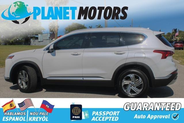 used 2022 Hyundai Santa Fe car, priced at $20,399