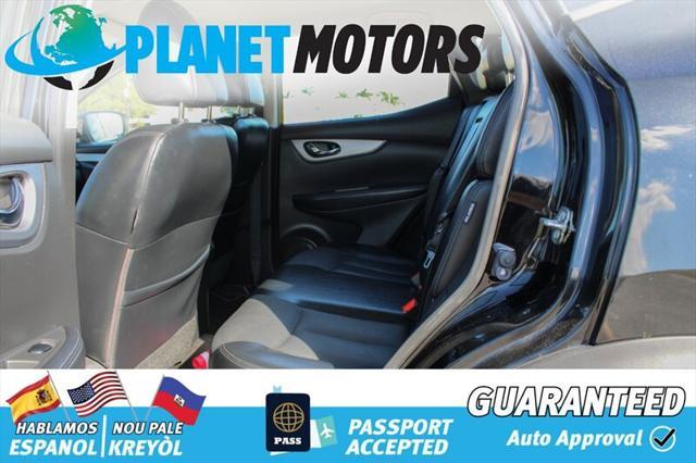 used 2020 Nissan Rogue Sport car, priced at $12,999