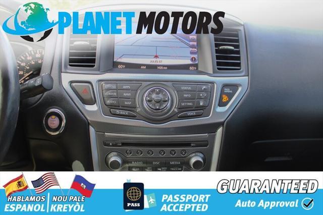 used 2020 Nissan Pathfinder car, priced at $16,099