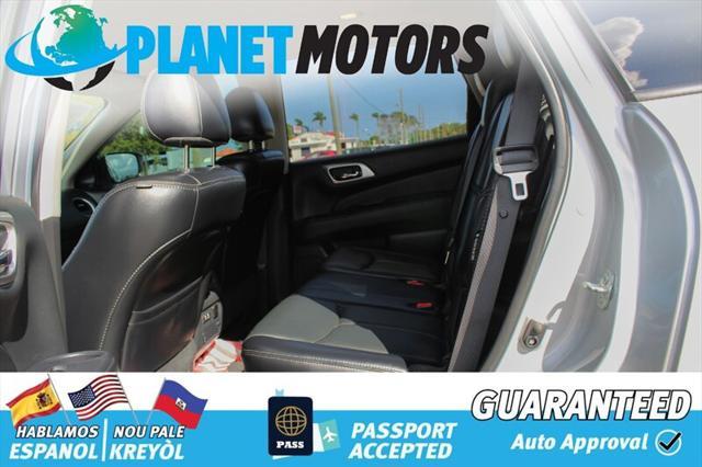 used 2020 Nissan Pathfinder car, priced at $16,099