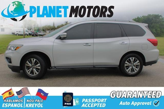 used 2020 Nissan Pathfinder car, priced at $15,599
