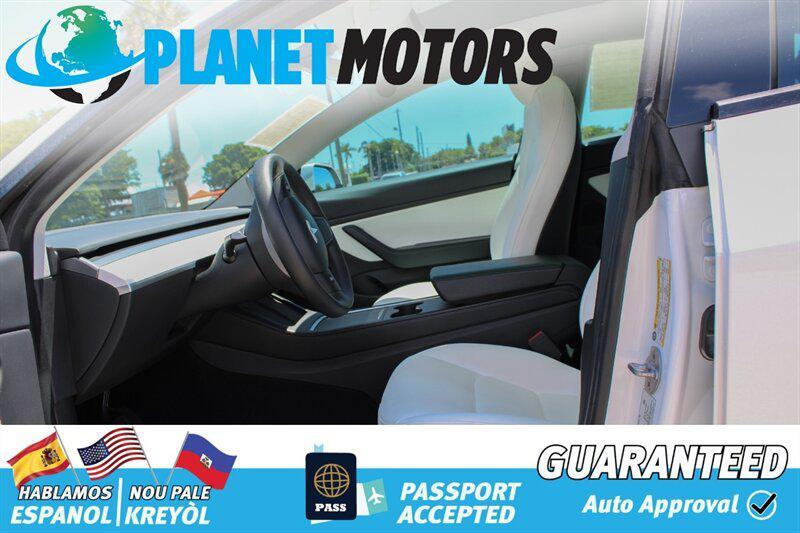 used 2021 Tesla Model 3 car, priced at $23,499