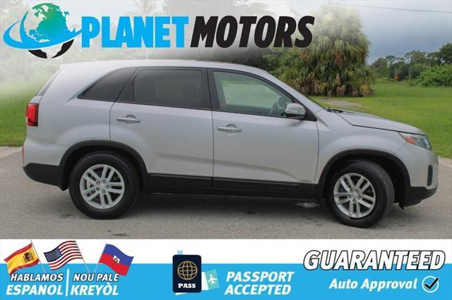 used 2015 Kia Sorento car, priced at $7,899