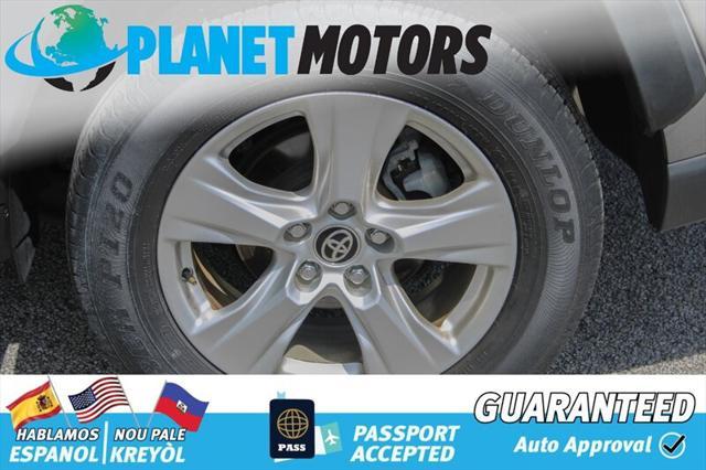 used 2020 Toyota RAV4 Hybrid car, priced at $27,899