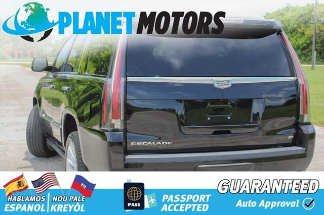 used 2015 Cadillac Escalade car, priced at $22,299