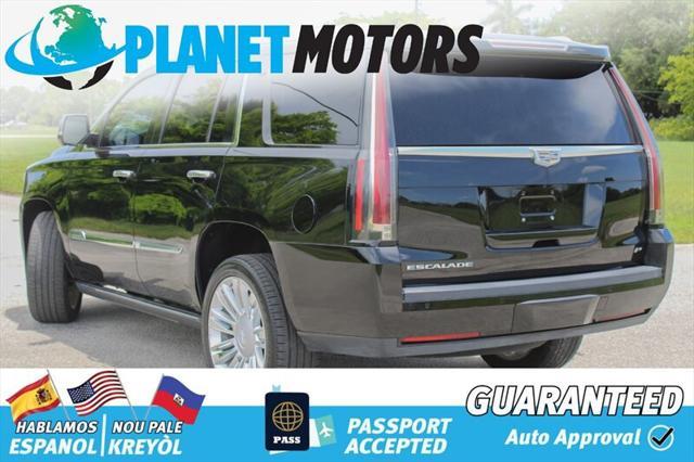 used 2015 Cadillac Escalade car, priced at $22,299