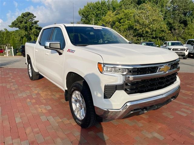 used 2022 Chevrolet Silverado 1500 car, priced at $38,586