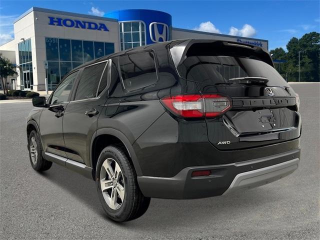 new 2025 Honda Pilot car, priced at $47,745