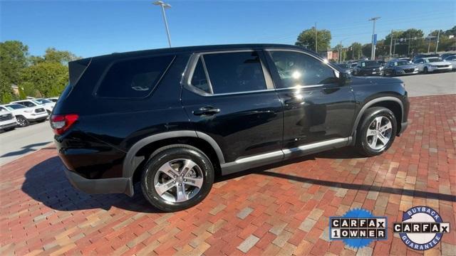 used 2023 Honda Pilot car, priced at $37,489