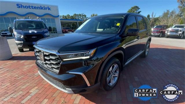 used 2023 Honda Pilot car, priced at $37,489