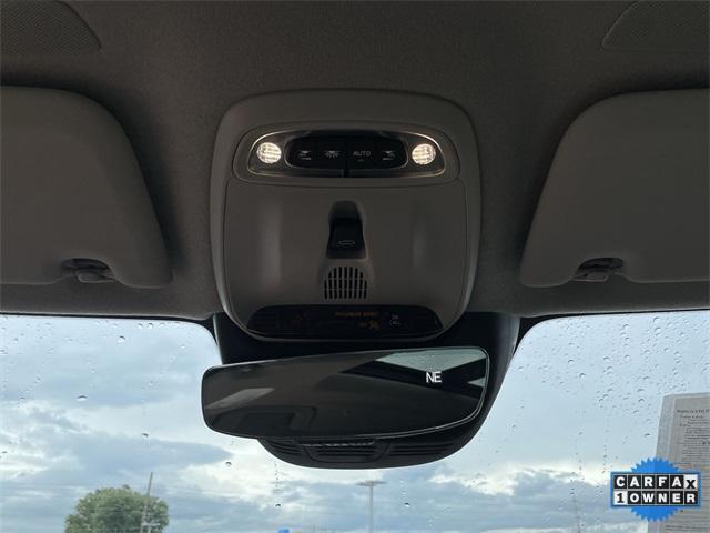 used 2021 Volvo XC40 car, priced at $26,988