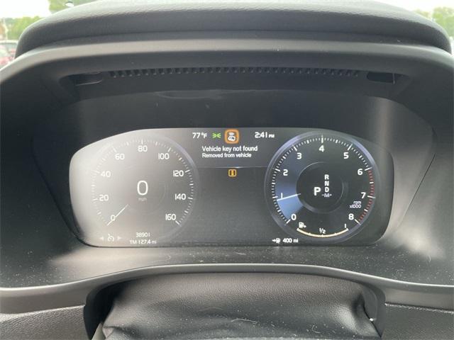 used 2021 Volvo XC40 car, priced at $26,777