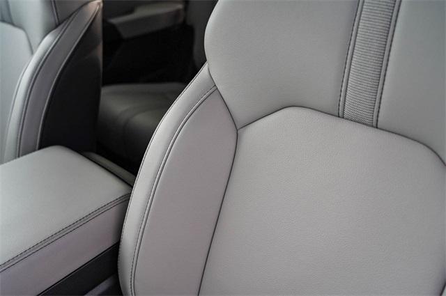 new 2025 Honda Pilot car, priced at $45,450