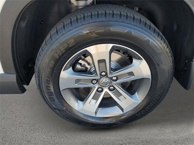 new 2025 Honda Pilot car, priced at $45,450