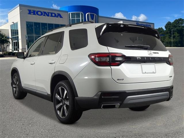 new 2025 Honda Pilot car, priced at $52,280