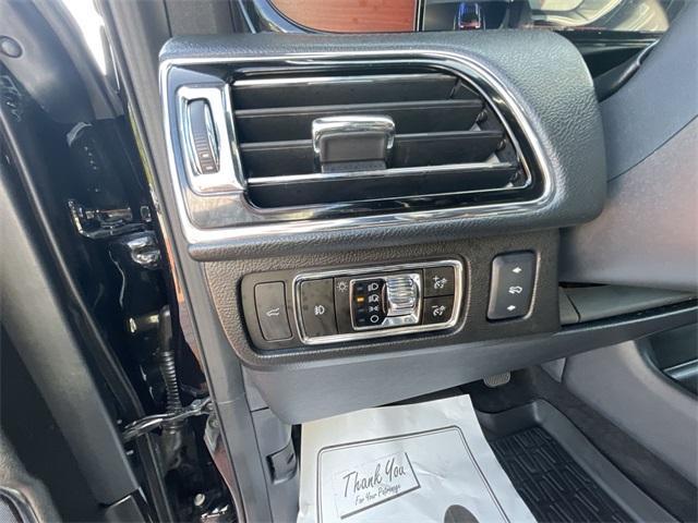 used 2023 Lincoln Navigator car, priced at $57,989