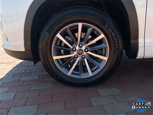 used 2017 Toyota Highlander car, priced at $20,994