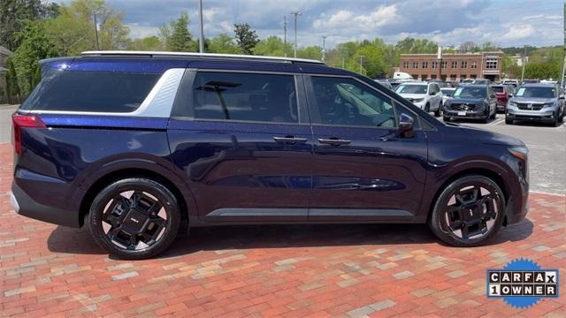 used 2025 Kia Carnival car, priced at $38,488