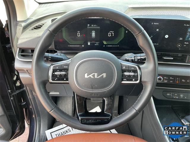 used 2025 Kia Carnival car, priced at $38,488