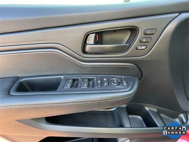 used 2023 Honda Odyssey car, priced at $34,403